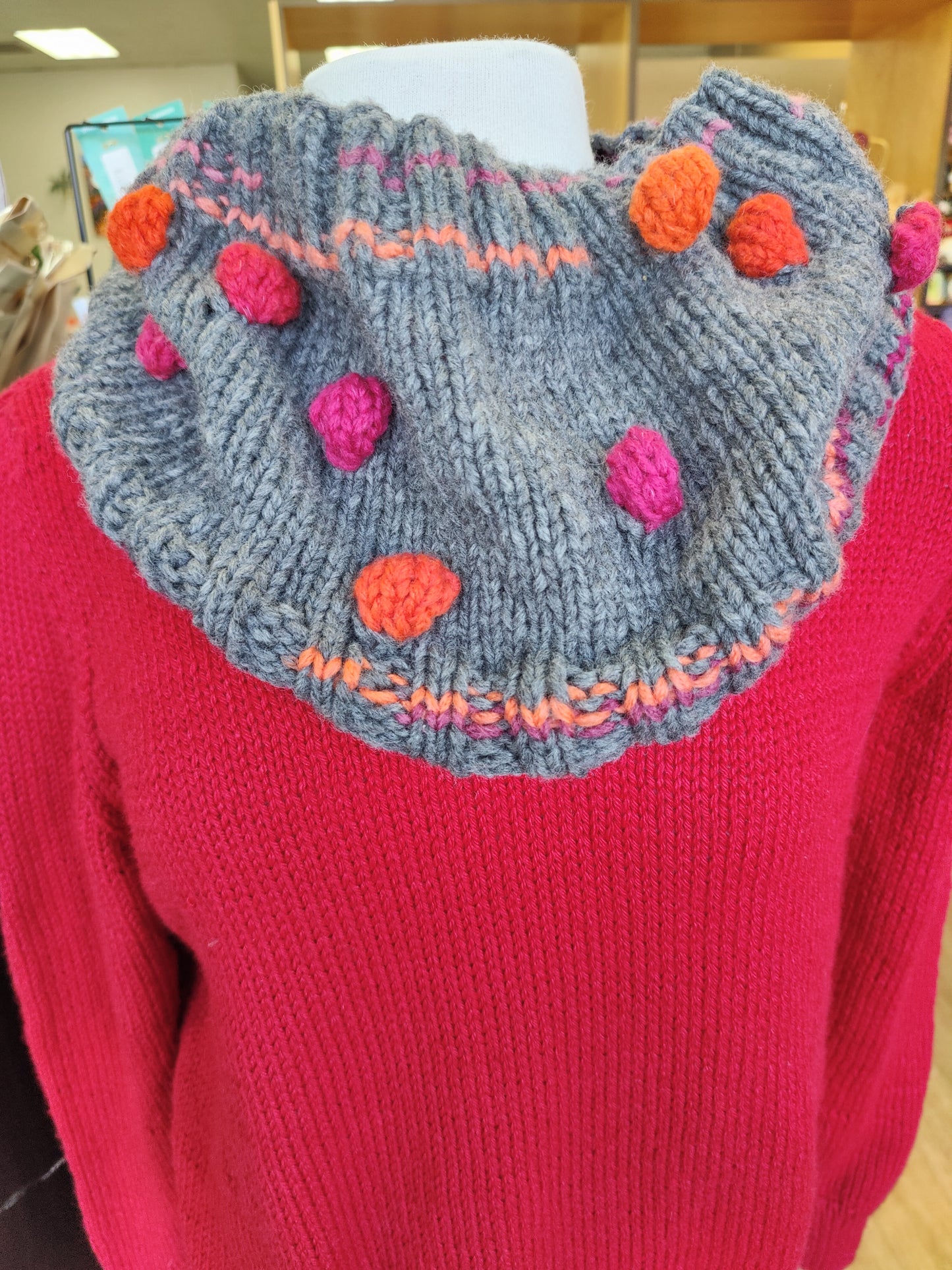 Dots and Dashes Cowl Pattern